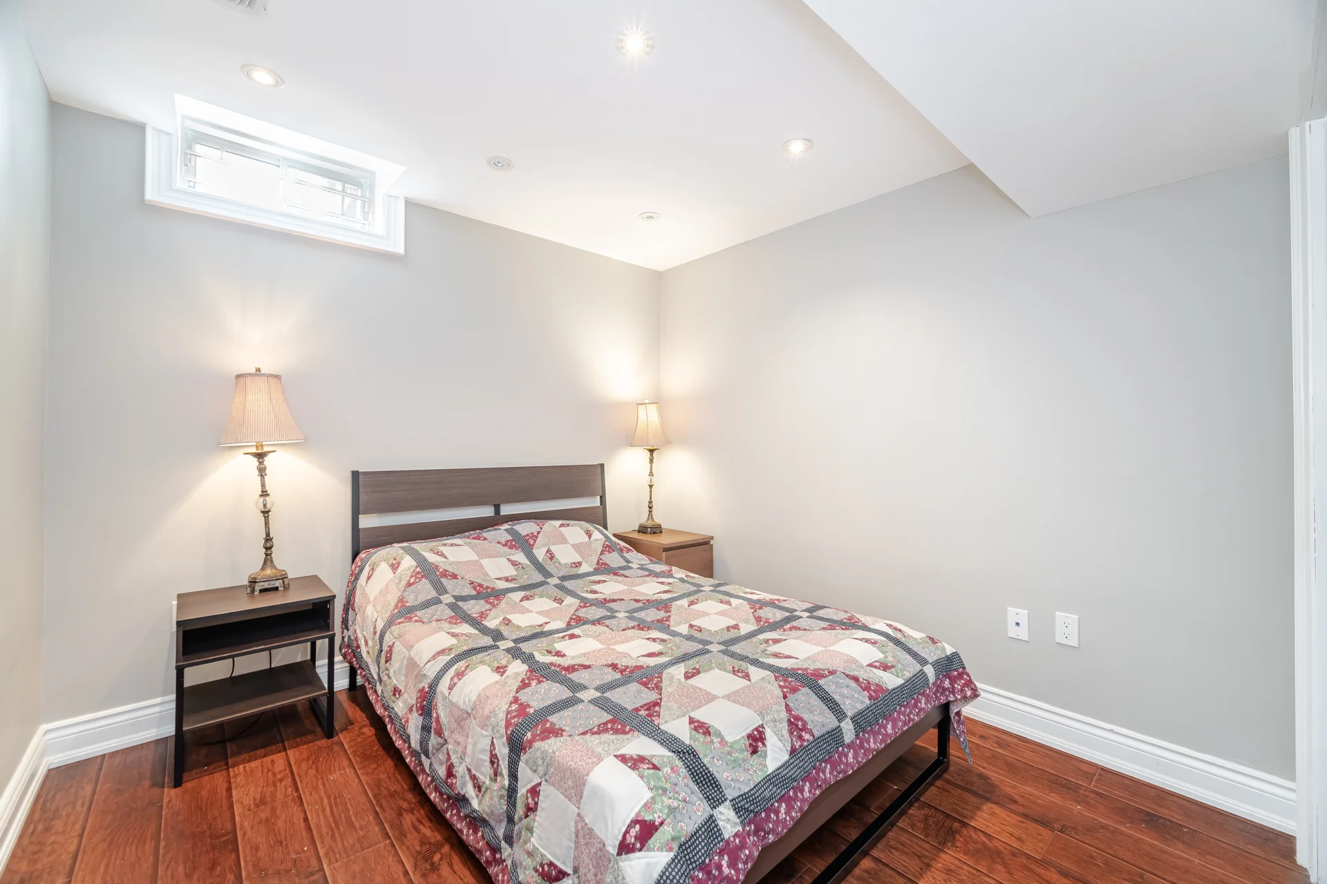 2518 Hemmford Drive, Oakville - photo 33