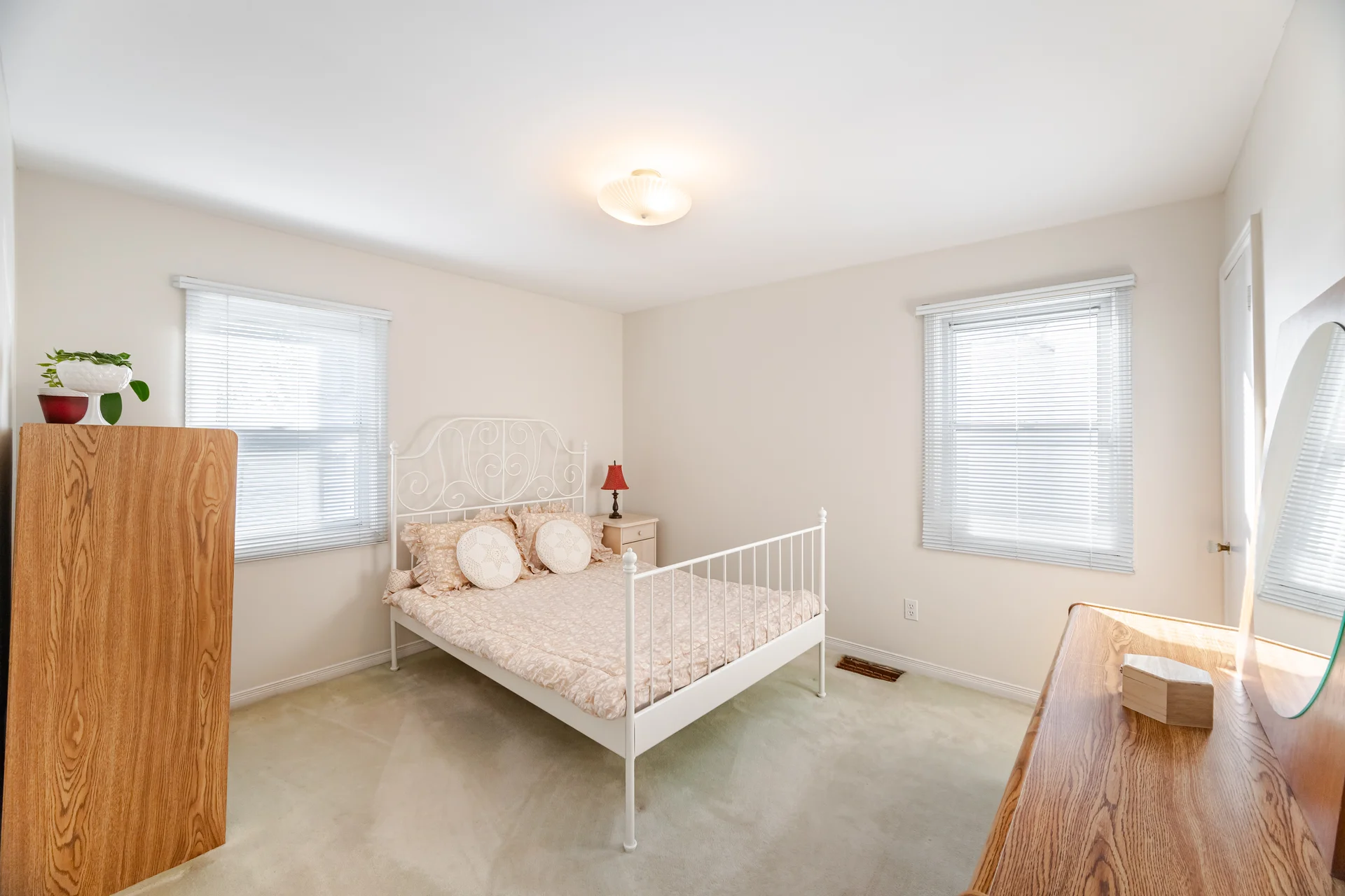 21 Acorn Avenue, Etobicoke - photo 15