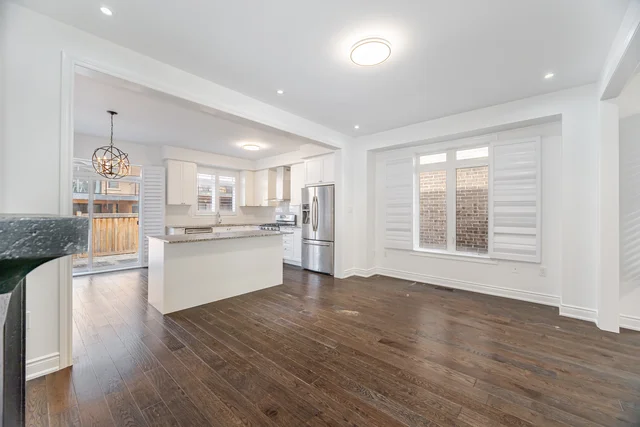 126 Algoma Drive, Kleinburg - photo 13