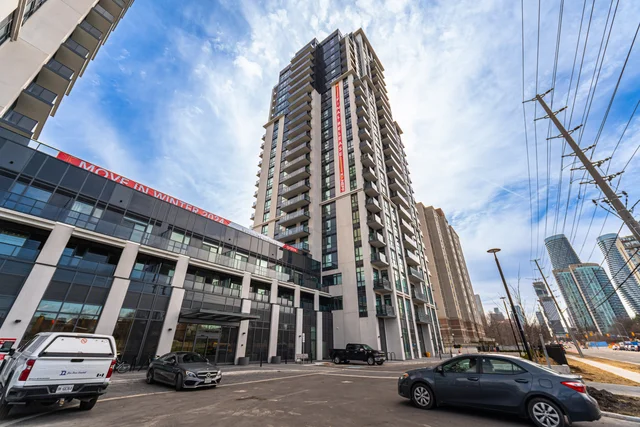 #104E-204 Burnhamthorpe Road East, Mississauga - photo 2