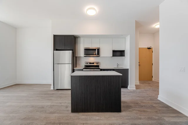 #104E-204 Burnhamthorpe Road East, Mississauga - photo 13