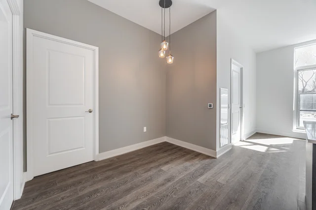 #104E-204 Burnhamthorpe Road East, Mississauga - photo 17