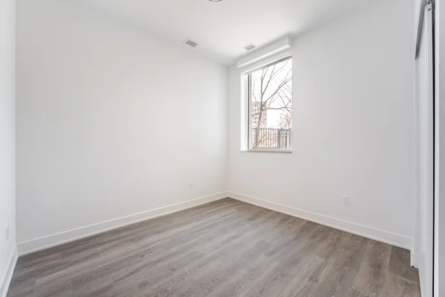 #104E-204 Burnhamthorpe Road East, Mississauga - photo 26