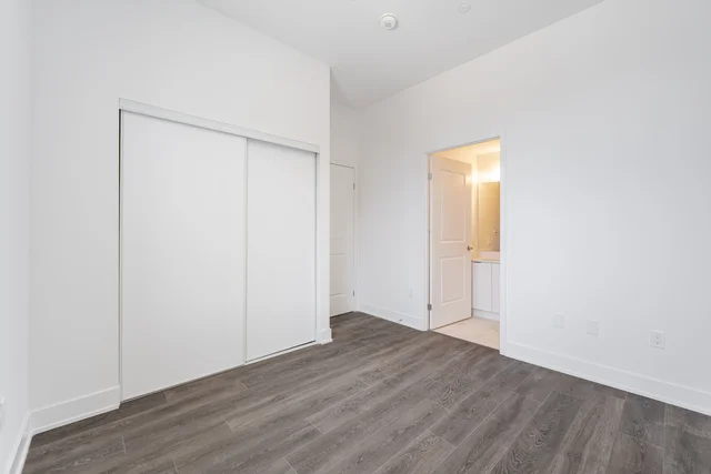#104E-204 Burnhamthorpe Road East, Mississauga - photo 29