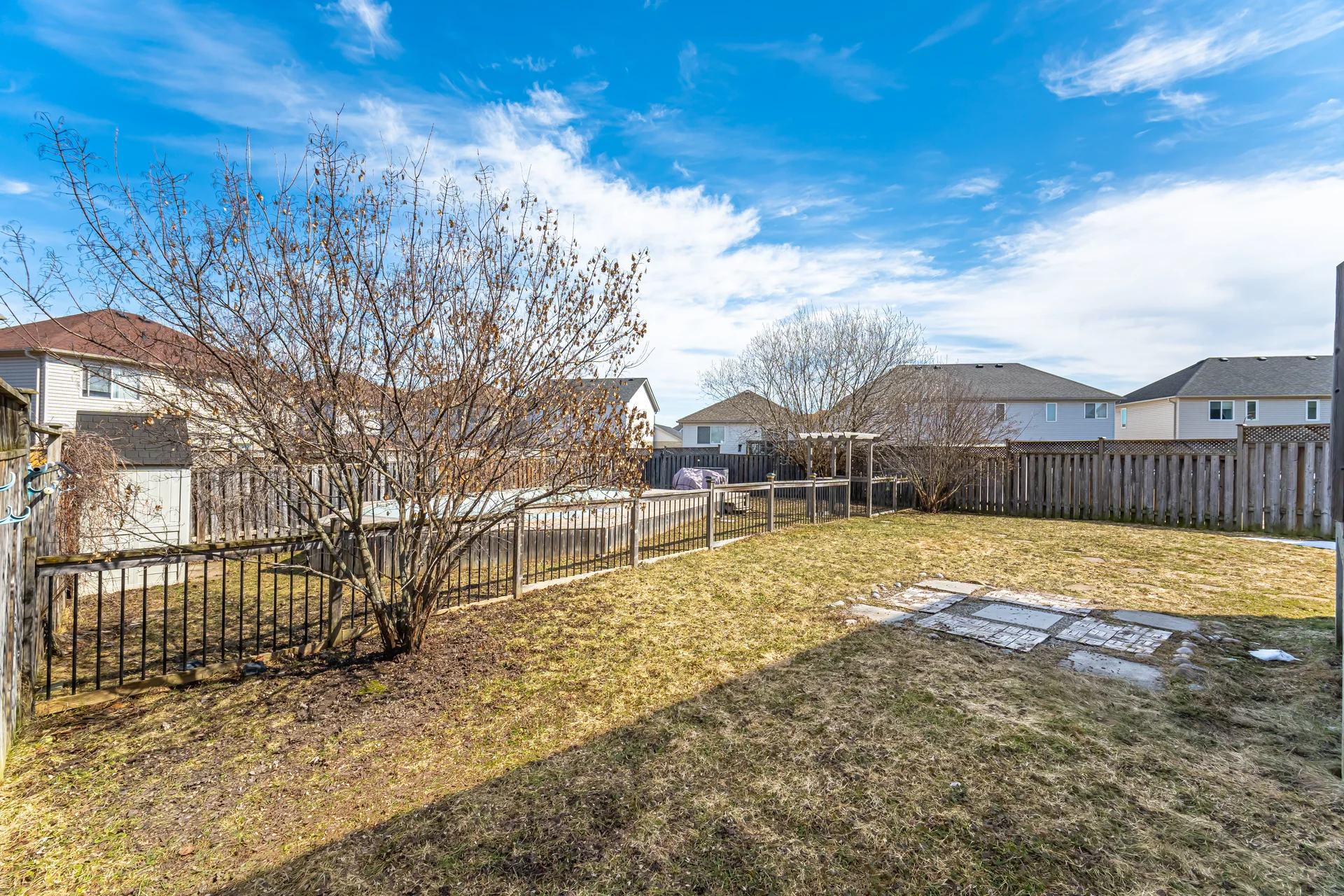 75 Heritage Court, Barrie - photo 48