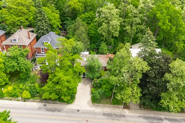 45 Regent Street, Guelph - photo 1