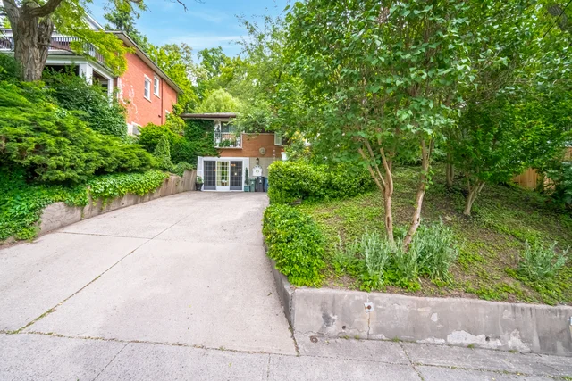 45 Regent Street, Guelph - photo 7