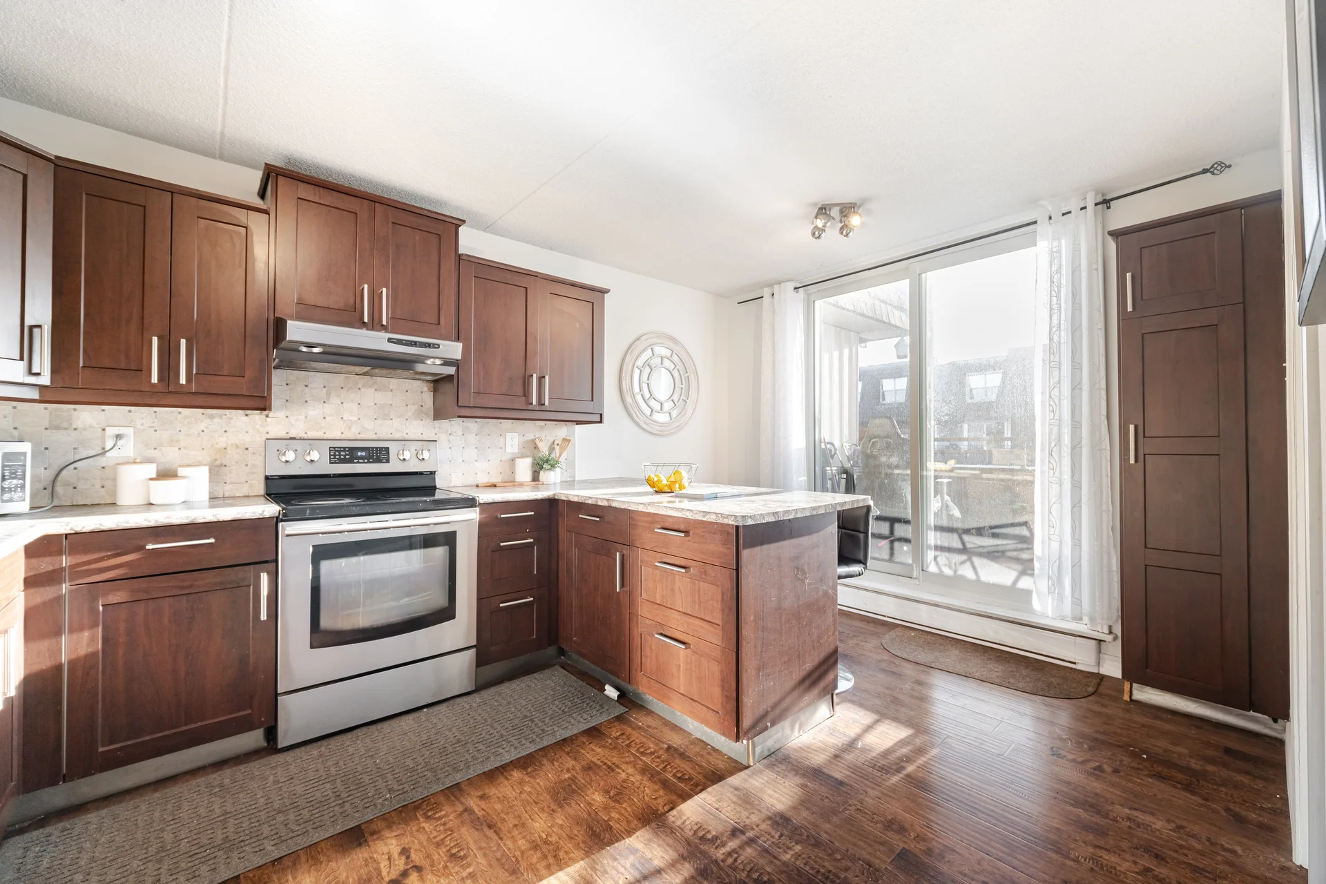 #223-580 Mary Street East, Whitby - photo 8