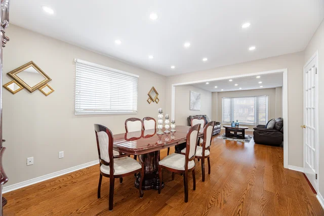 26 Mossbank Drive, Brampton - photo 13