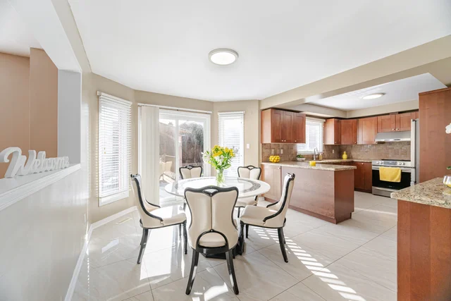 26 Mossbank Drive, Brampton - photo 20