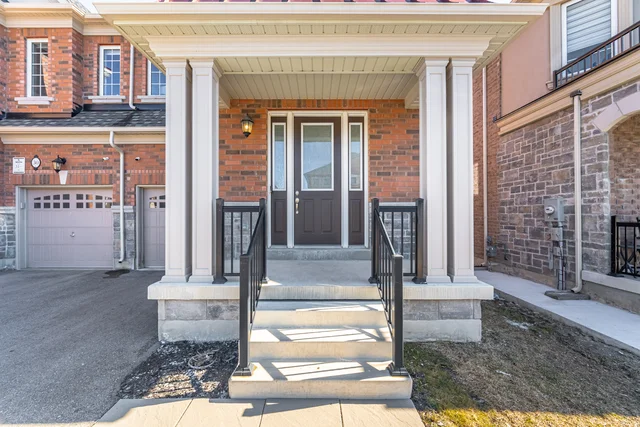 32 Richard Boyd Drive, East Gwillimbury - photo 12