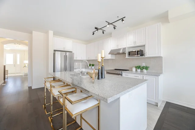 32 Richard Boyd Drive, East Gwillimbury - photo 20