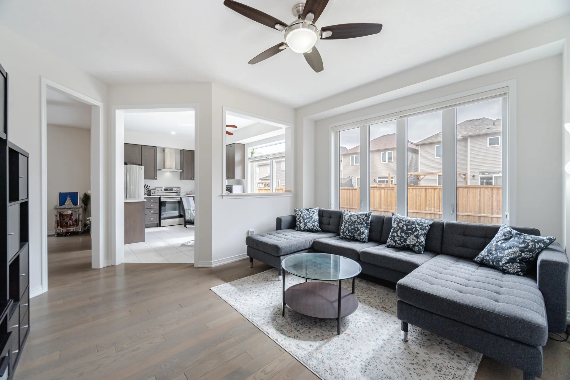 117 Longboat Run West, Brantford - photo 18