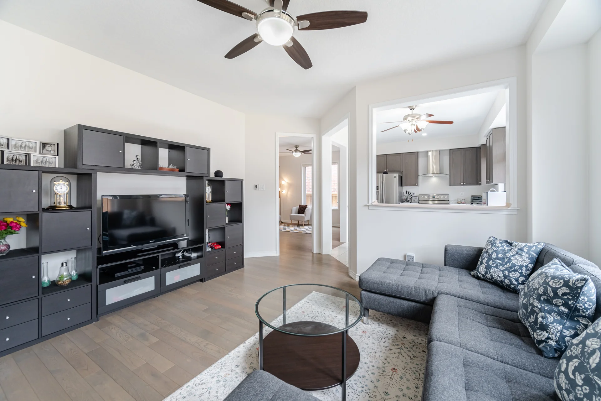 117 Longboat Run West, Brantford - photo 19