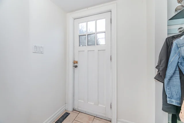 7 Jerman Street, Markham - photo 16