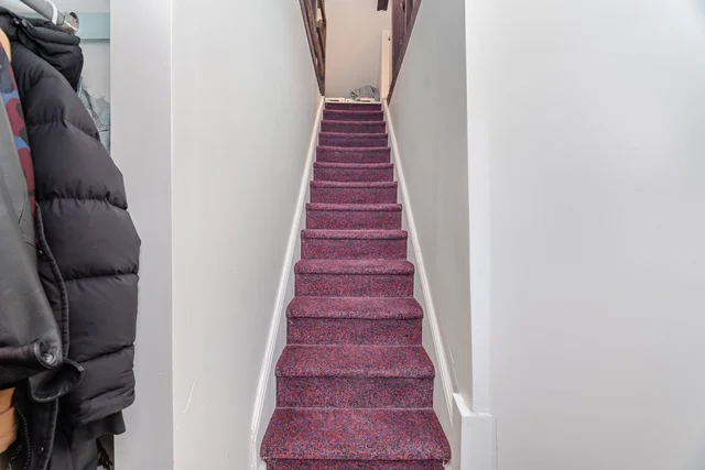 7 Jerman Street, Markham - photo 17