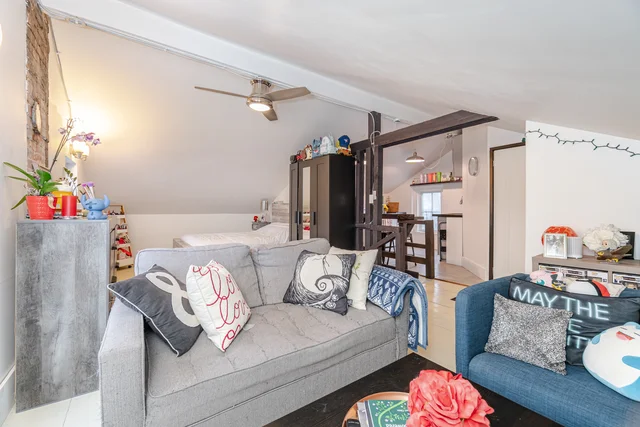 7 Jerman Street, Markham - photo 22