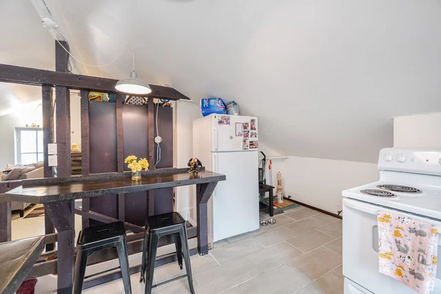 7 Jerman Street, Markham - photo 29