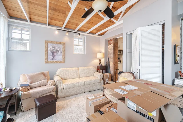 7 Jerman Street, Markham - photo 38