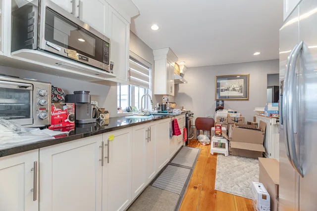 7 Jerman Street, Markham - photo 41