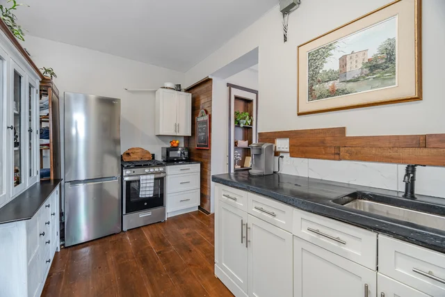 7 Jerman Street, Markham - photo 70