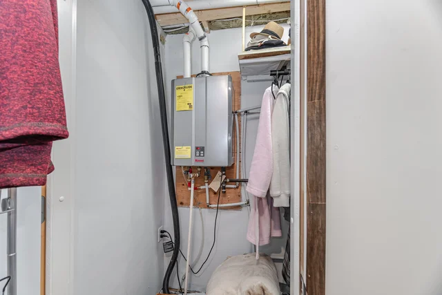 7 Jerman Street, Markham - photo 84