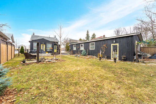 7 Jerman Street, Markham - photo 86