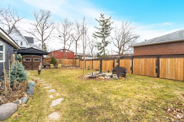7 Jerman Street, Markham - photo 88