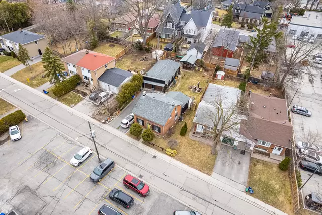 7 Jerman Street, Markham - photo 4