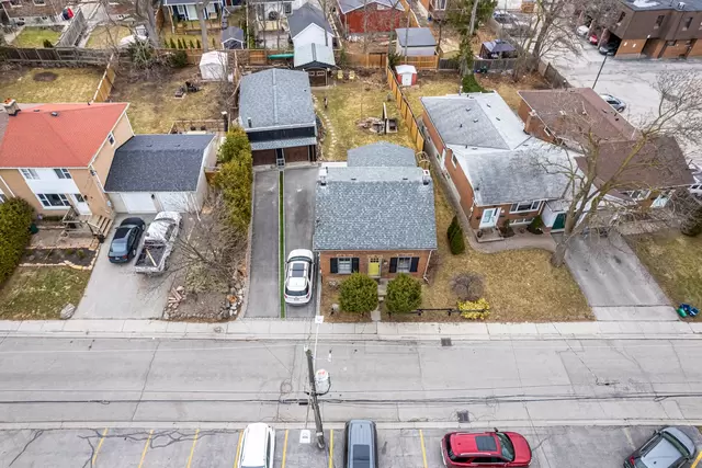 7 Jerman Street, Markham - photo 6