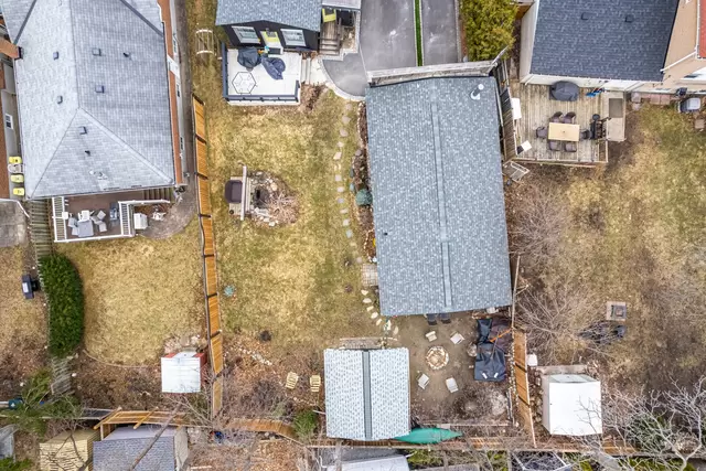 7 Jerman Street, Markham - photo 91