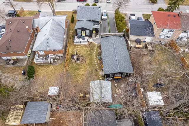 7 Jerman Street, Markham - photo 95