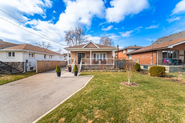 1280 Haig Boulevard, Mississauga - photo 2
