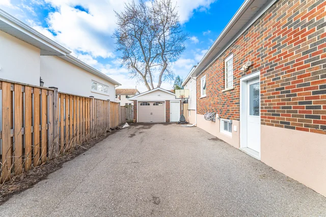 1280 Haig Boulevard, Mississauga - photo 5