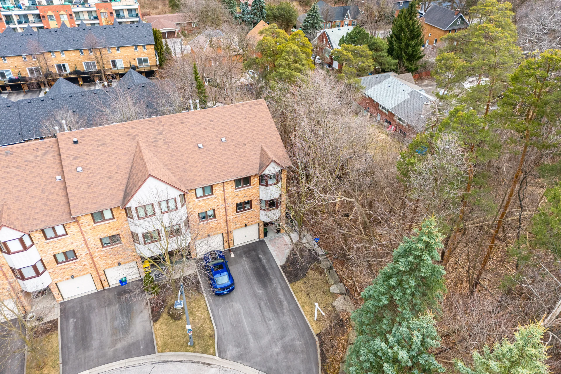 47 Old Firehall Lane, Woodbridge - photo 3