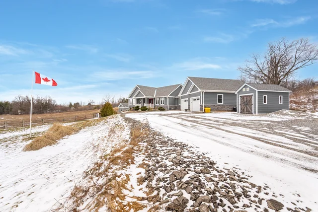 5541 Trafalgar Road, Hillsburgh - photo 5