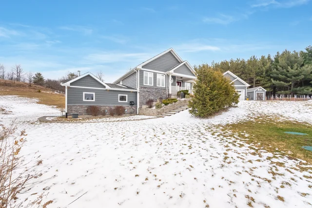 5541 Trafalgar Road, Hillsburgh - photo 6