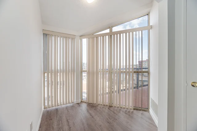 #305-100 Arbors Lane, Woodbridge - photo 22