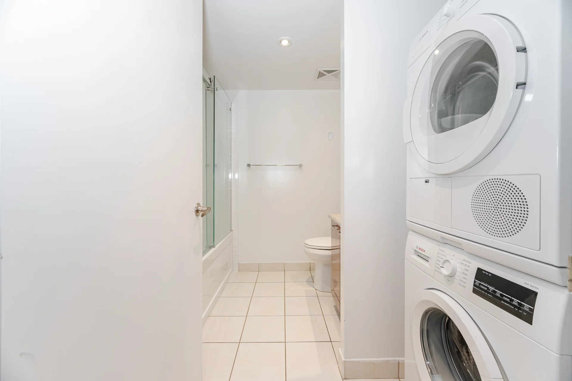 #605-22 Wellesley Street East, Toronto - photo 22