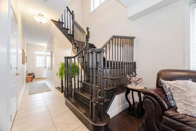 134 Hazelton Avenue, Hamilton - photo 24