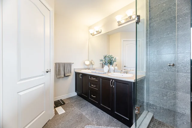 134 Hazelton Avenue, Hamilton - photo 31
