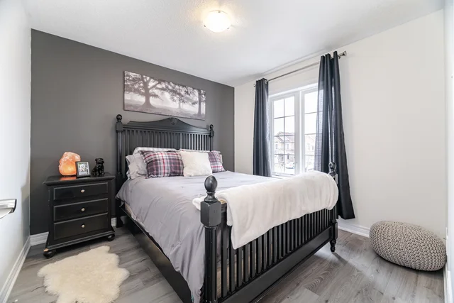 134 Hazelton Avenue, Hamilton - photo 33