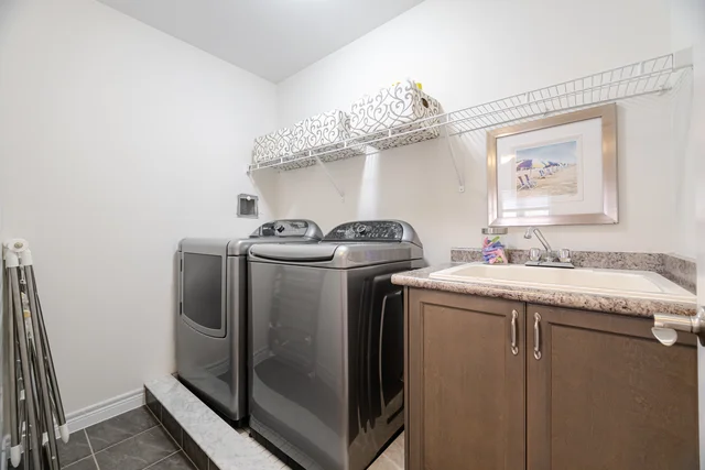134 Hazelton Avenue, Hamilton - photo 38