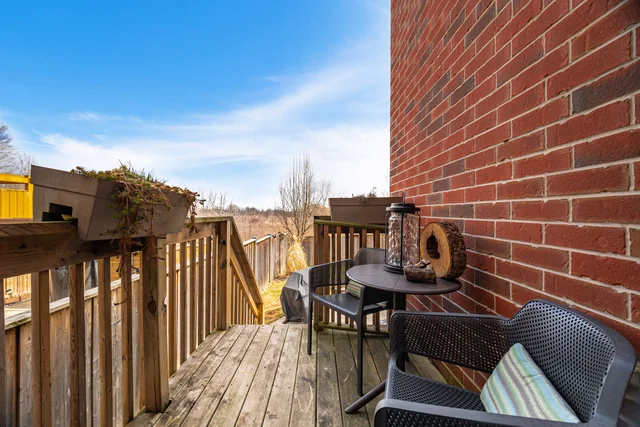 134 Hazelton Avenue, Hamilton - photo 42