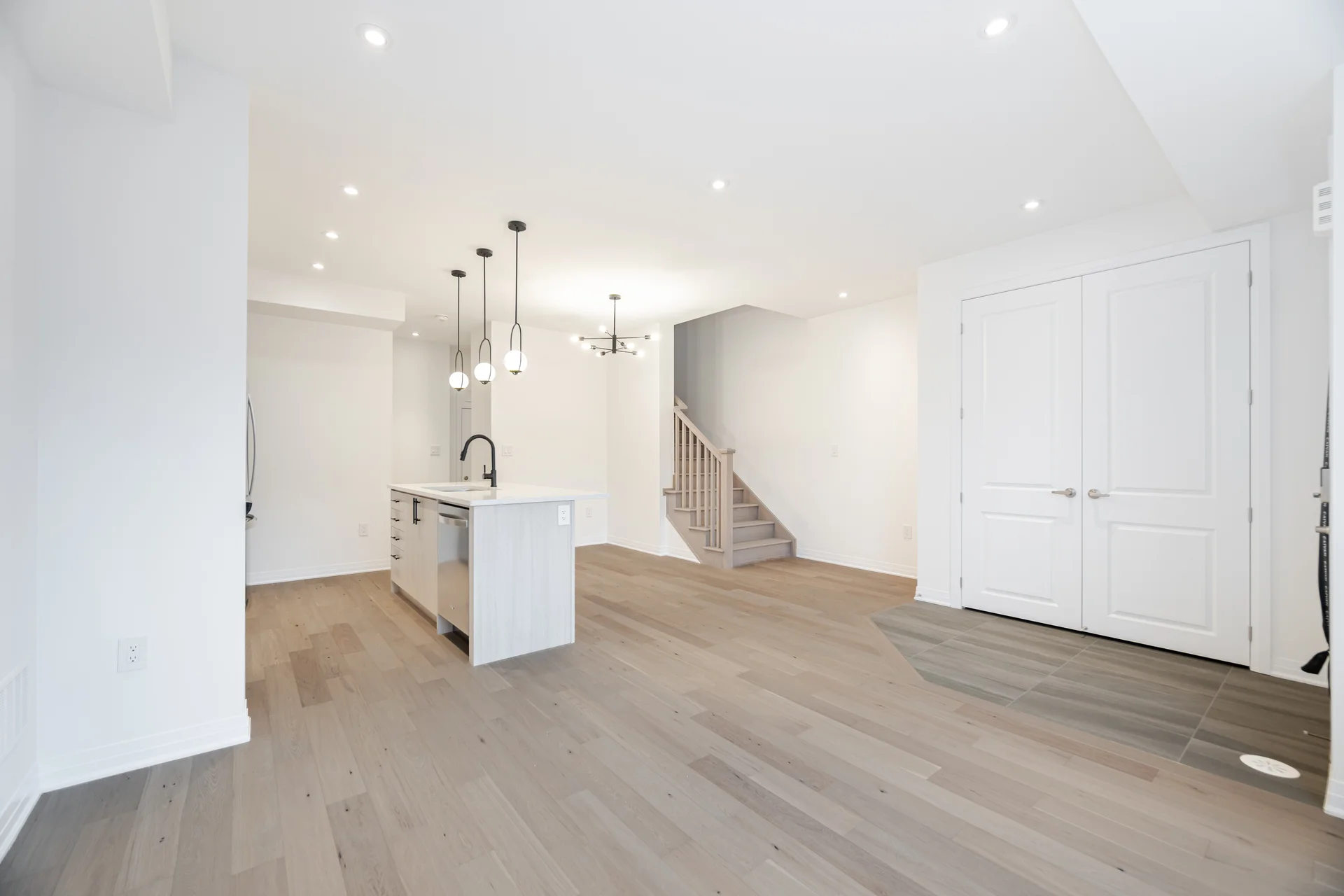 3242 Sixth Line, Oakville - photo 9