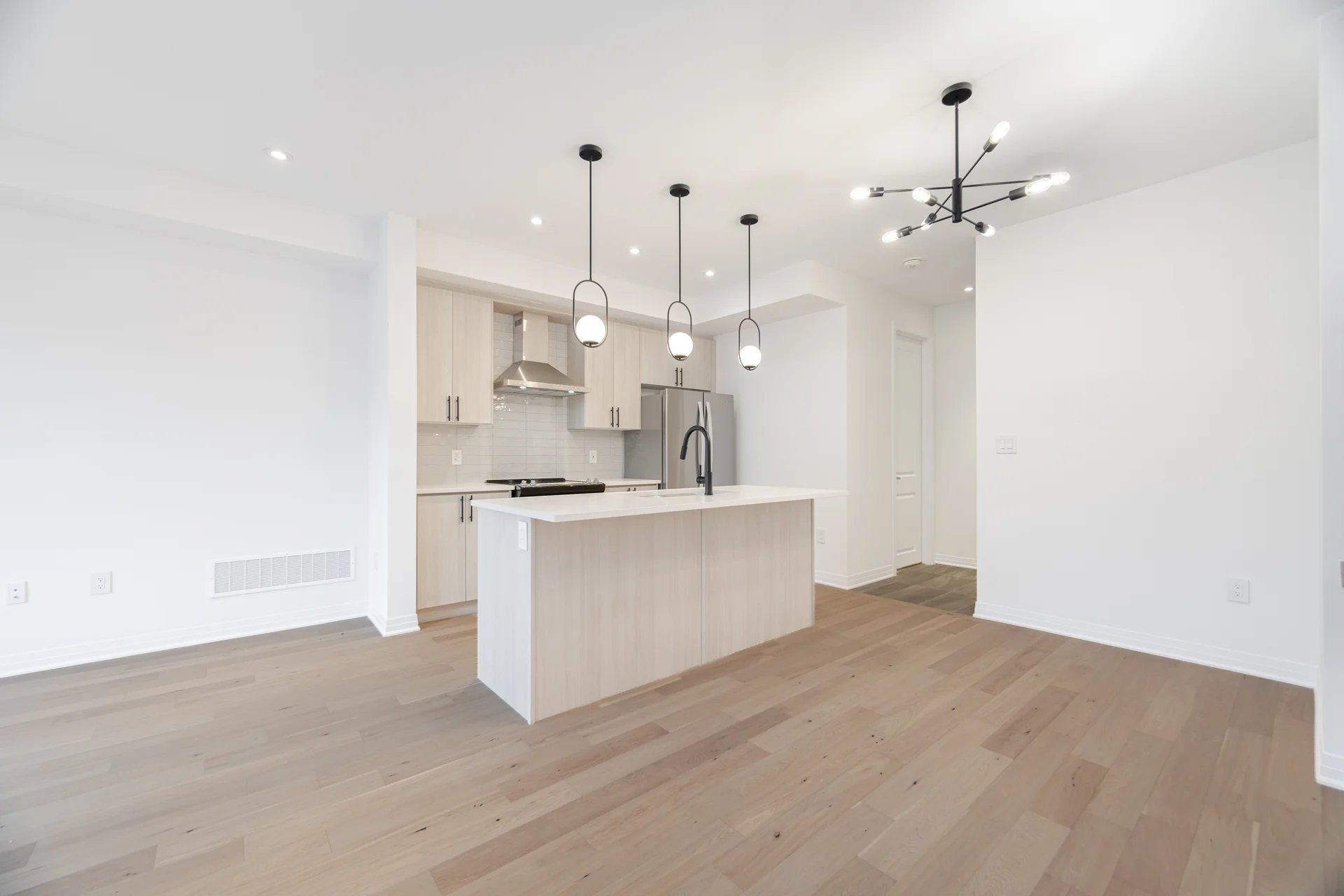 3242 Sixth Line, Oakville - photo 12