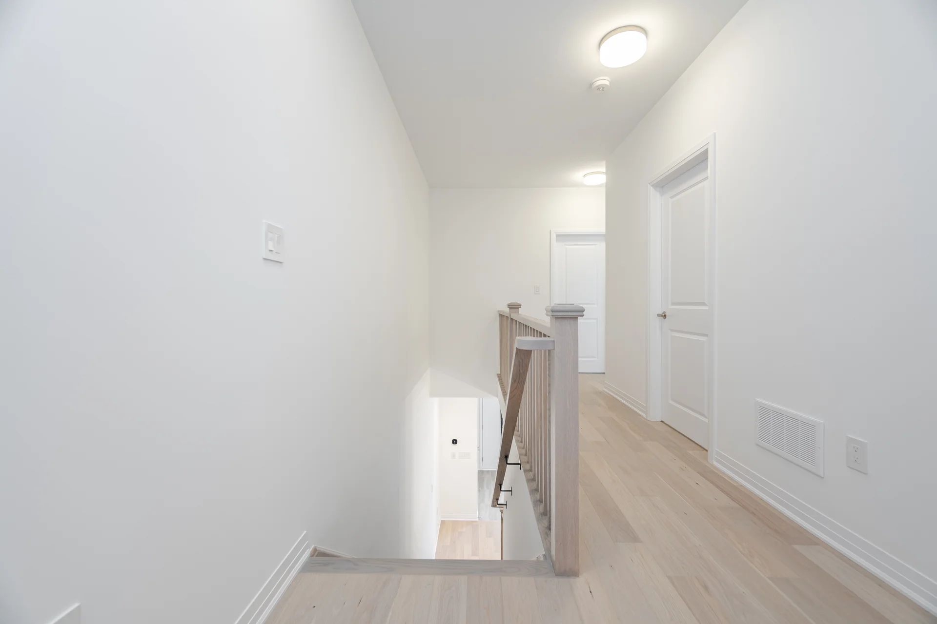 3242 Sixth Line, Oakville - photo 20