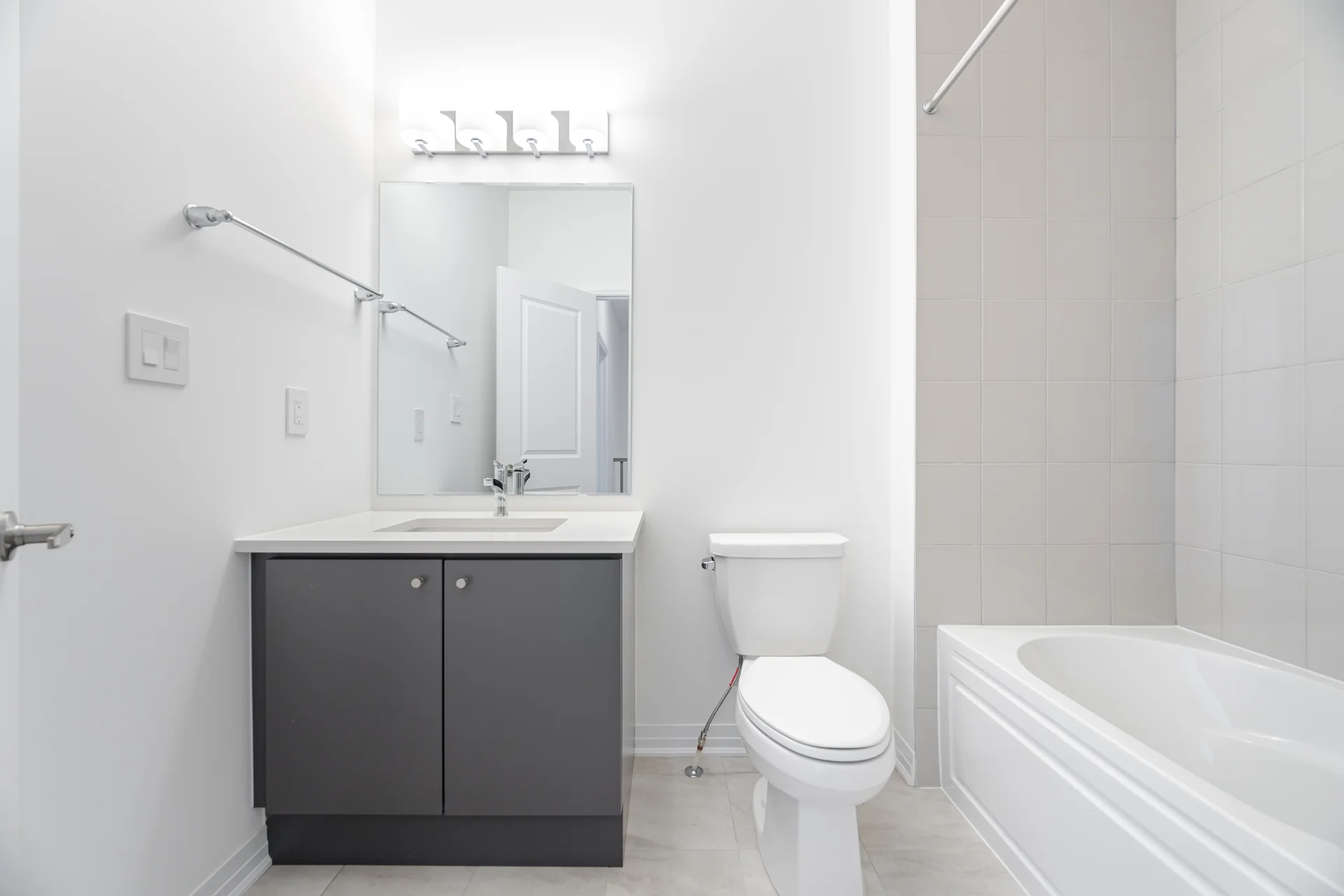 3242 Sixth Line, Oakville - photo 35