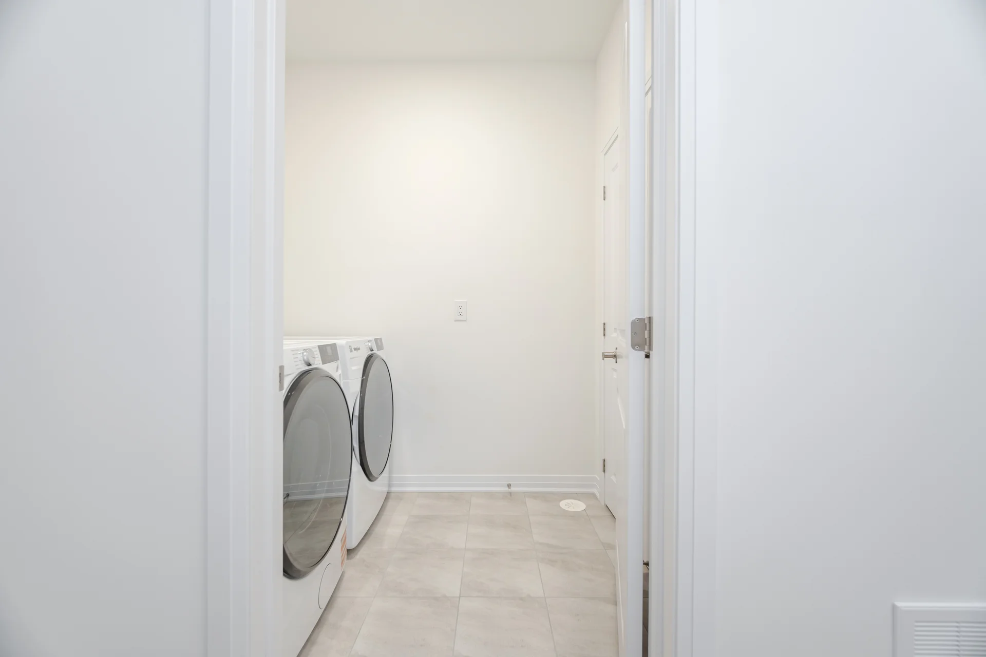 3242 Sixth Line, Oakville - photo 36