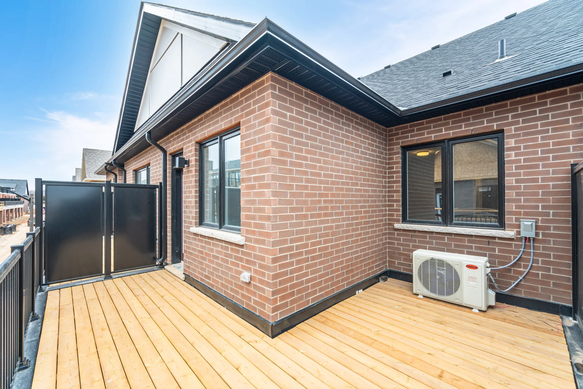 3242 Sixth Line, Oakville - photo 46